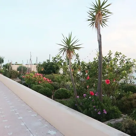 Centrico Y En Primera Linea De Playa. Apartment Marbella